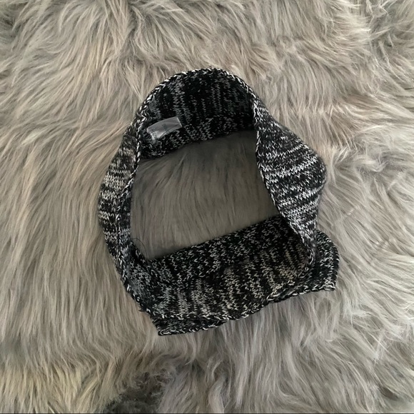 Call It Spring Head Wrap - Picture 6 of 7